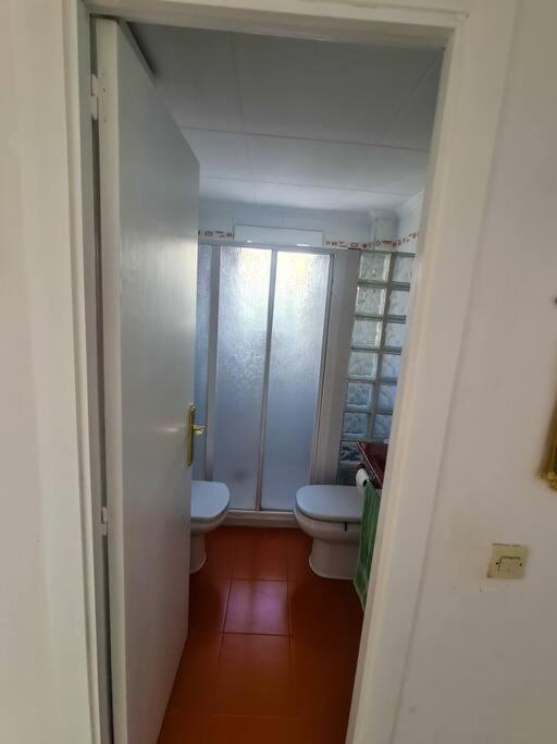 Nice Beachside 2-Bd Apt Near Barcelona Кунит Экстерьер фото